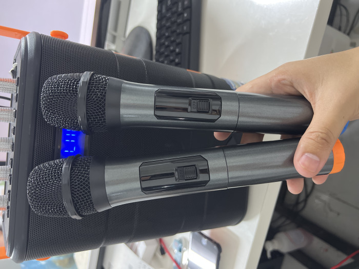 Loa karaoke Bluetooth Amoi TC 16 kem 2 mic 04